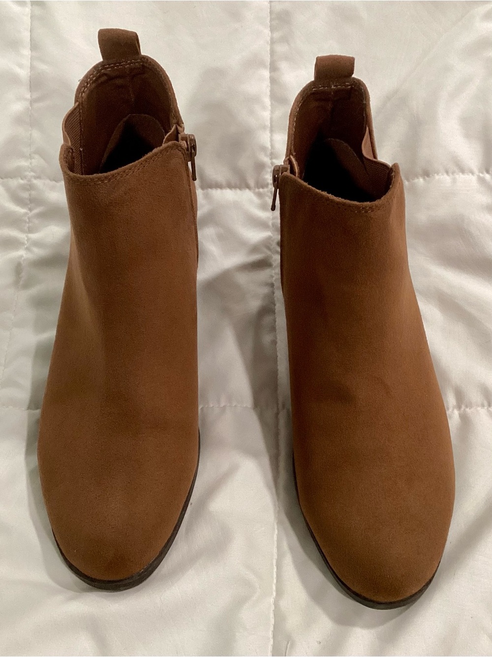 SO Hanno Women’s Heeled Ankle Boots in Acorn Brown- Memory Foam Size 8- EUC